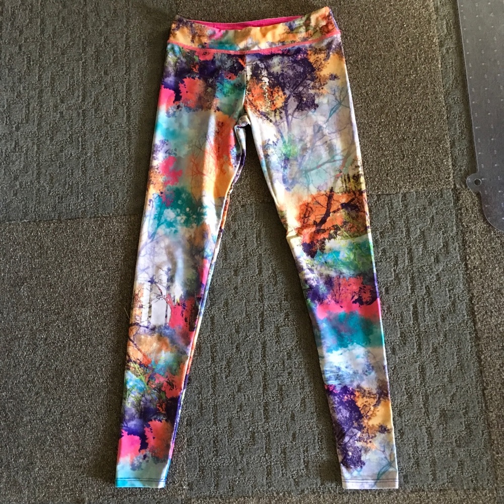 Onzie yoga leggings